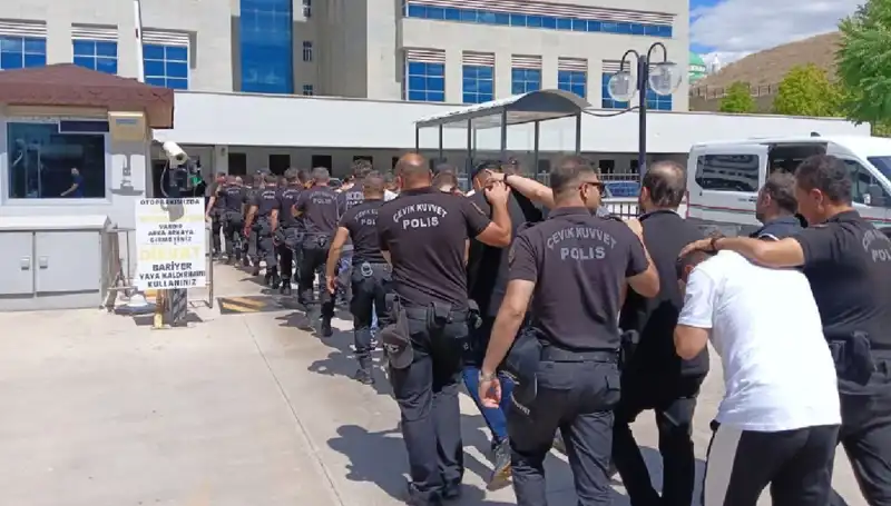 Ankara'da Haraç Çetesine Büyük Darbe: Avukatların da Arasıda Olduğu Operasyon!
