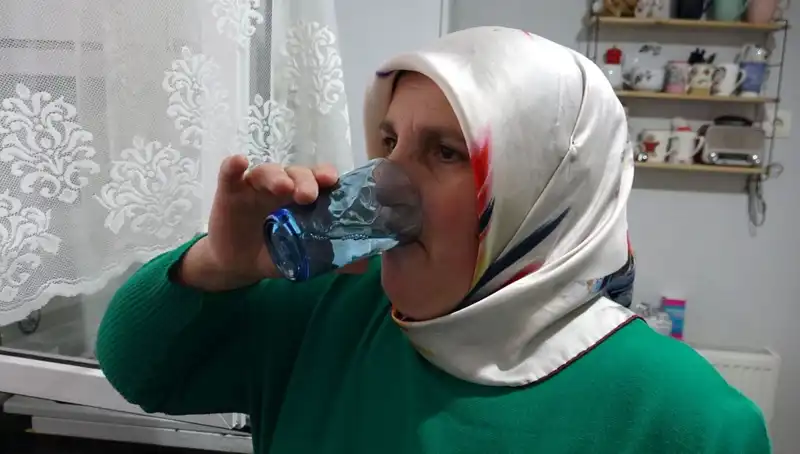 30 Yıldır Nisan Yağmurlarını Şifa İçin Toplayan Kadın: Gelenek ve Sağlık Felsefesi
