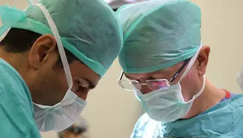 6 Yaşındaki Çocuk, Yeni Doğan Bebeği Öldürdü: Orada Neler Oldu?