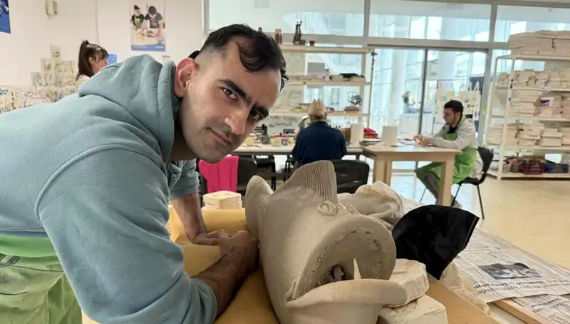 İşitme Engelli Rıfat Can, Azmiyle Destan Yazdı: İlham Verici Başarı Hikayesi