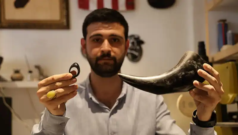 Türk Savaşçıların Gizemli Ekipmanı: Manda Boynuzuyla Yapılan Tarihi Silahlar