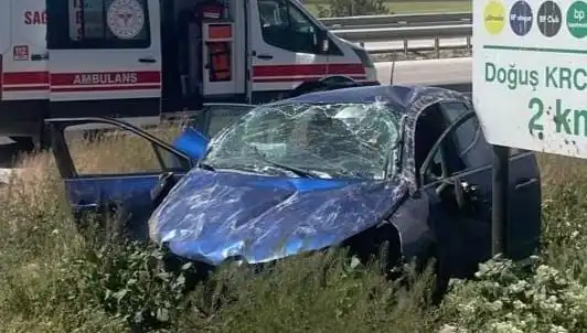 Kontrolden Çıkan Araç Takla Attı, Yaşanan Kaza İki Kişiye Mal Oldu