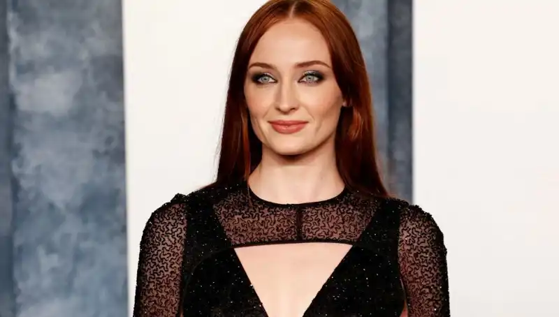 Sophie Turner'ı Kızdıran Tartışmalı Yorum: Neden Tepki Gördü?