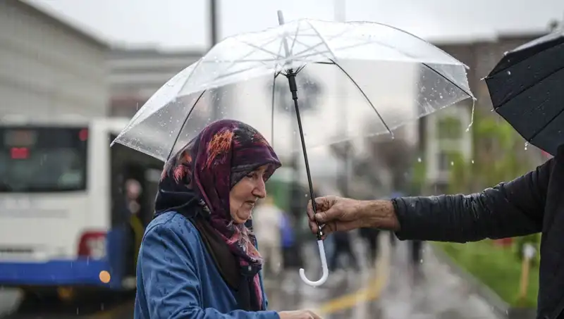 Tüm Yurtta Gök Gürültülü Sağanak Bekleniyor: Bugün Hava Şartları Neler?