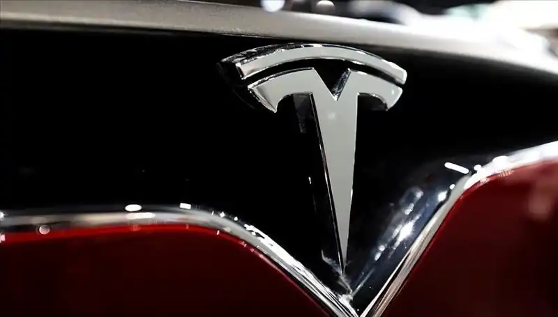 Tesla’da İşler Karışık: Ucuz Model Tartışmaları ve HW3 Sahiplerinin FSD Beklentileri