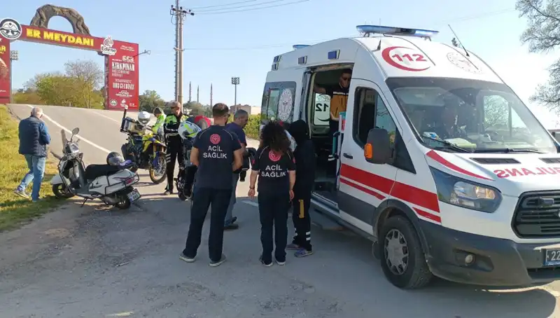 Edirne'de Motosiklet Kazasında Can Kaybı ve Yaralılar Şok Etti