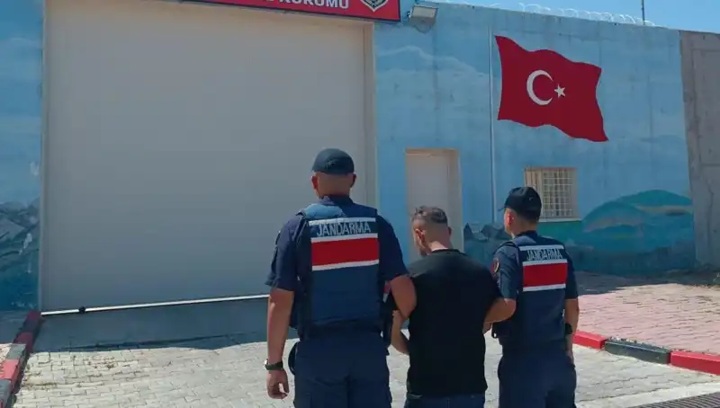 Afyon'da Farklı Suçlardan Aranan 9 Şahıs Yakalandı: Detaylar İçeride!