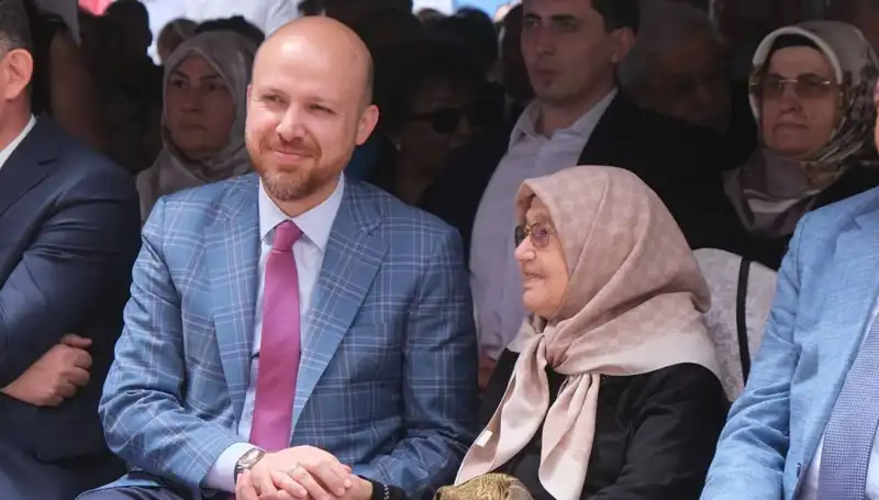 Türkiye Eğitimde Dünyanın Zirvesine Yükseliyor: Bilal Erdoğan’ın Vurguladığı Başarılar