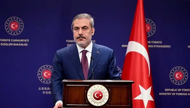 Türkiye ve Katar Arasındaki İşbirliği: Bakan Fidan, Katarlı Mevkidaşı ile Önemli Görüşme Gerçekleştirdi
