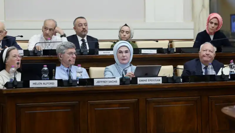 Emine Erdoğan, Vatikan'da Dostluk ve Birlik Mesajı Verdi