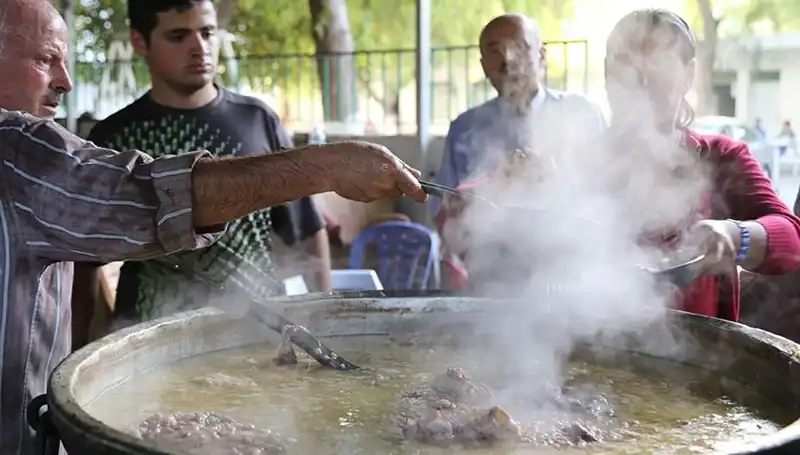 Gadir-i Hum Bayramı: Tarih, Anlamı ve Kutlama Gelenekleri