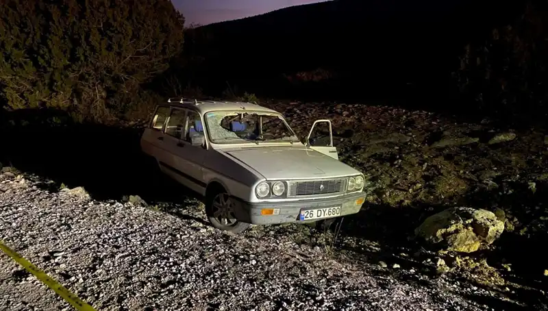 Afyonkarahisar’da Korkunç Kaza: Devriilen Araçta Hayatını Kaybeden Sürücü