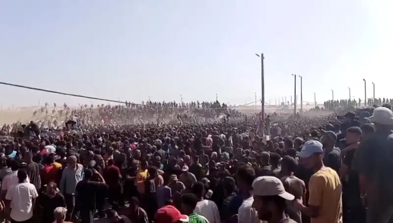 Gazze'deki yardım noktasına düzenlenen saldırıda 26 kişi hayatını kaybetti!