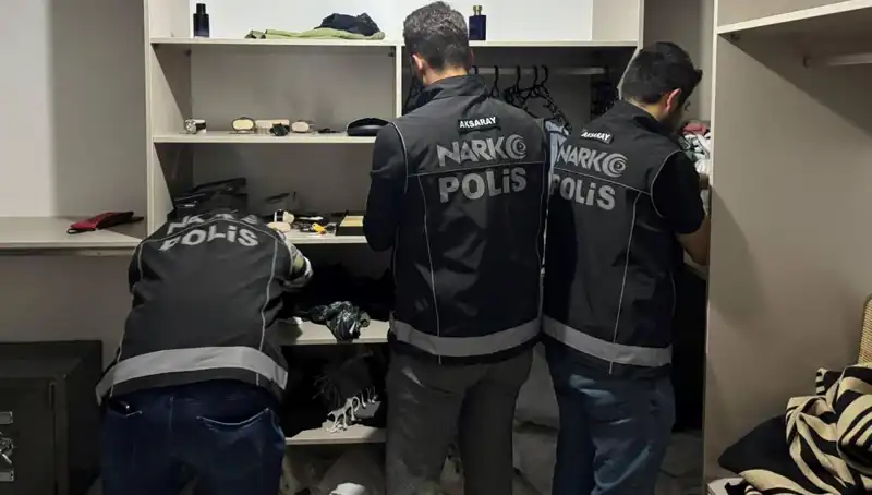 Uyuşturucu Operasyonunda F Serisi Dolarlar Ele Geçirildi: Detaylar Şok Edici