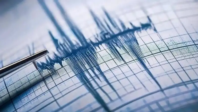 Marmara Denizi'nde Gerçekleşen 3 Büyüklüğündeki Deprem, Endişe Yarattı