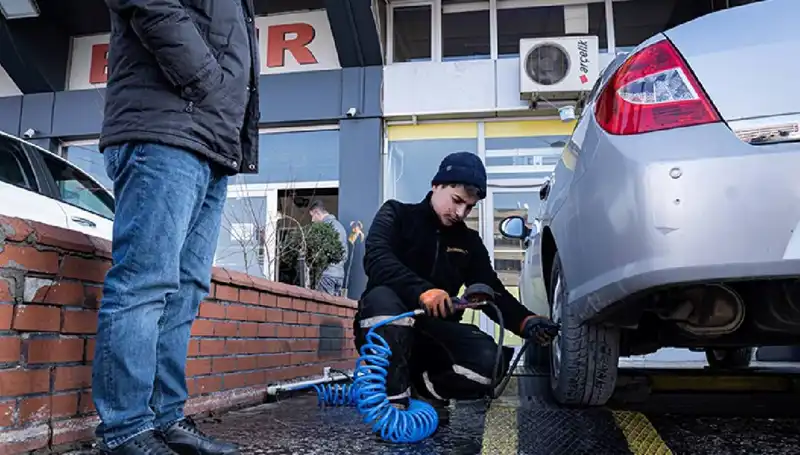 Hatalı Lastik Basıncı Kazalara Davetiye Çıkarıyor: Dikkat Edin!