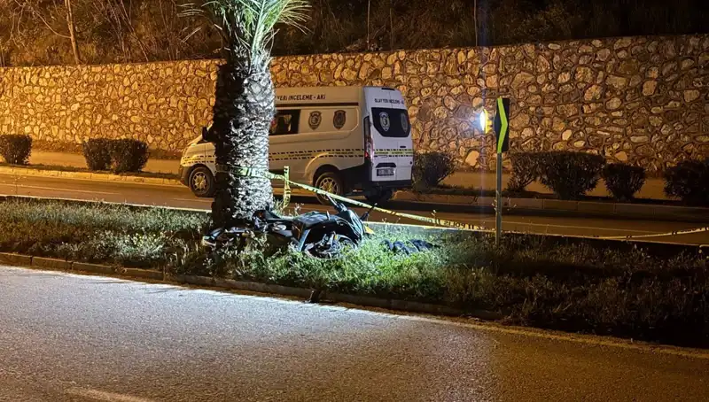 Genç Tıp Öğrencisi Motosiklet Kazasında Hayatını Kaybetti: Aile ve Arkadaşlar Yasta
