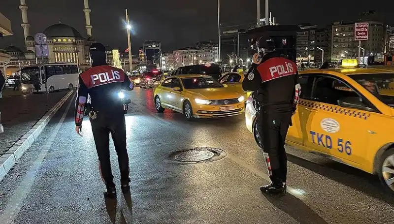 İstanbul'da "Huzur İstanbul" Operasyonu: 873 Gözaltı ile Suçla Mücadele