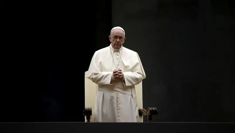 Francis: Kapıcılıktan Vatikan'a, İlklerin Papası'nın Tabuları Yıkan Hayatı